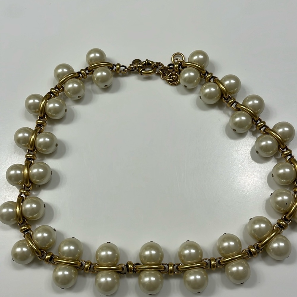 J crew 18-20" pearl/gold statement necklace